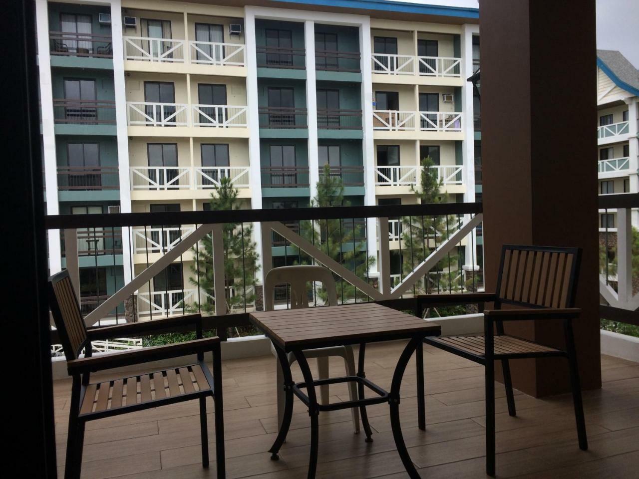 Pine Tagaytay Luxury Spacious 2 Bedroom With Balcony Amenities View Apartment *